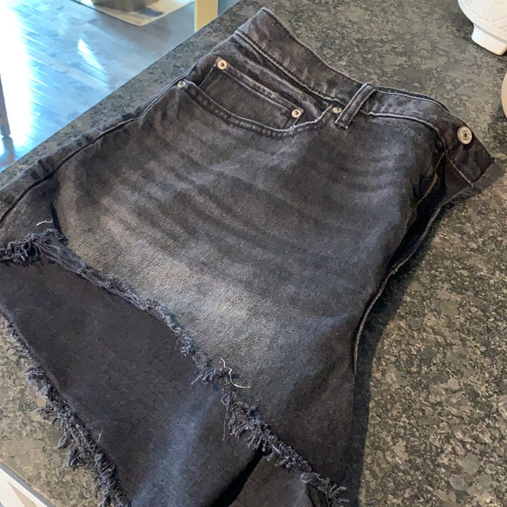 Abercrombie curve high rise mom short